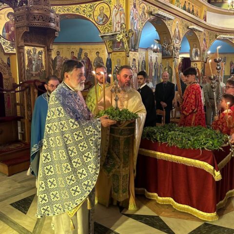 Kremtimi i Lartësimit të Kryqit të Nderuar. Foto Album