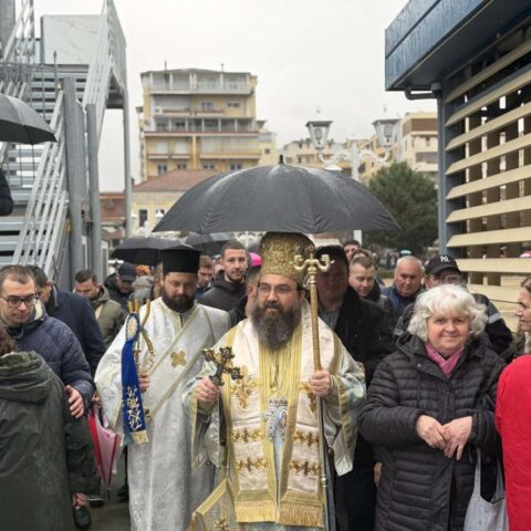 Theofania, Uji i Bekuar, Mitropolia e Shenjtë Korçë – 2026